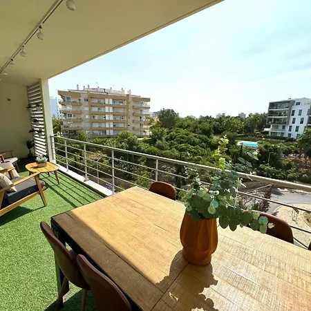 Spacious 3 Bedroom For 6 Near * Portimão